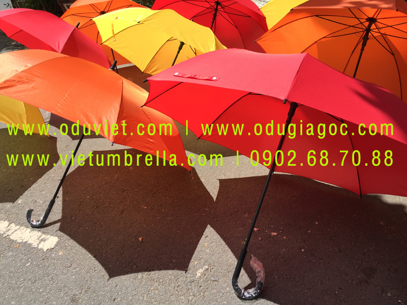 xưởng sản xuất ô dù cầm tay in logo quảng cáo